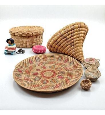 Assorted Lot Of Native American Woven Baskets & Seminole Doll, 8 Pieces. Assorted Lot Of Native 