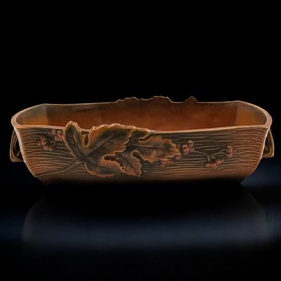 Large Vintage Roseville Pottery Terra Cotta Bushberry Planter. Measures approx. 6" X 14" X 3". 