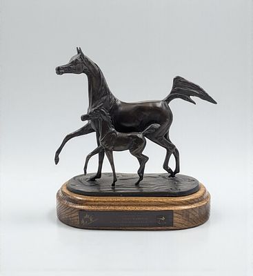 2004 Canadian National Arabian Horse Championship Mother & Mare Bronze Sculpture by Jill Mckinney. 