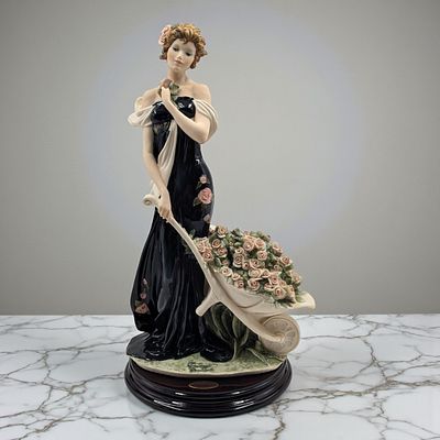 Giuseppe Armani Figurine: "Gathering Roses" 1371C With Original Box. Box measures approx. 10 