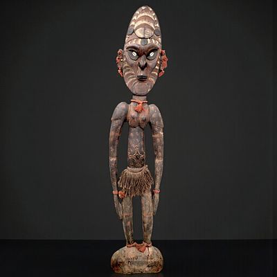 Large Antique Papua New Guinean Carved Wood Ancestral Totem Standing Figure. Measures 