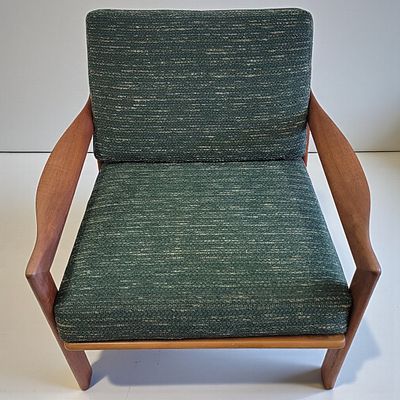 Mid Century Teak Musterring Lounge Chair. Measures approx. 30" X 30" X 29" 
Please copy and 