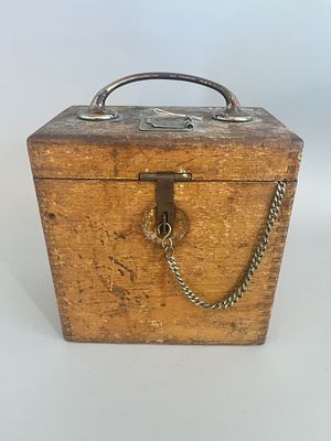 A vintage Toulet Imperator racing pigeon clock, supplied by The Automatic Timing Clock Co. Ltd. 