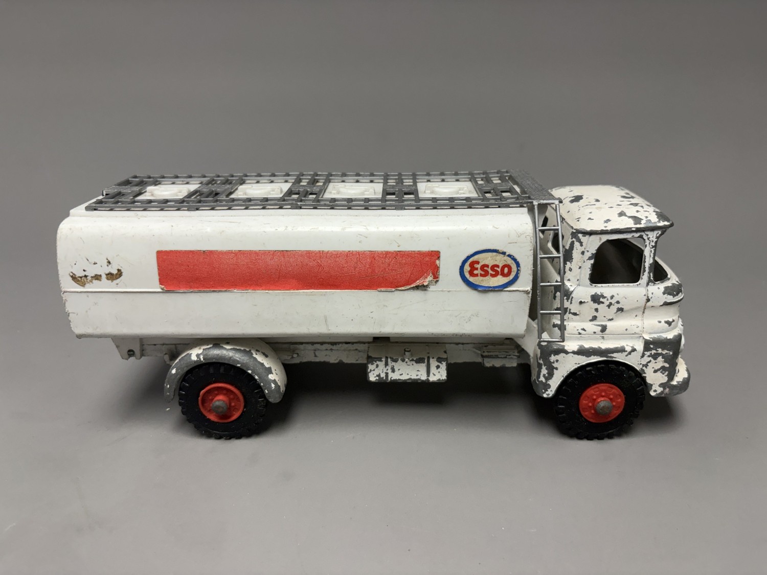 Lot 82