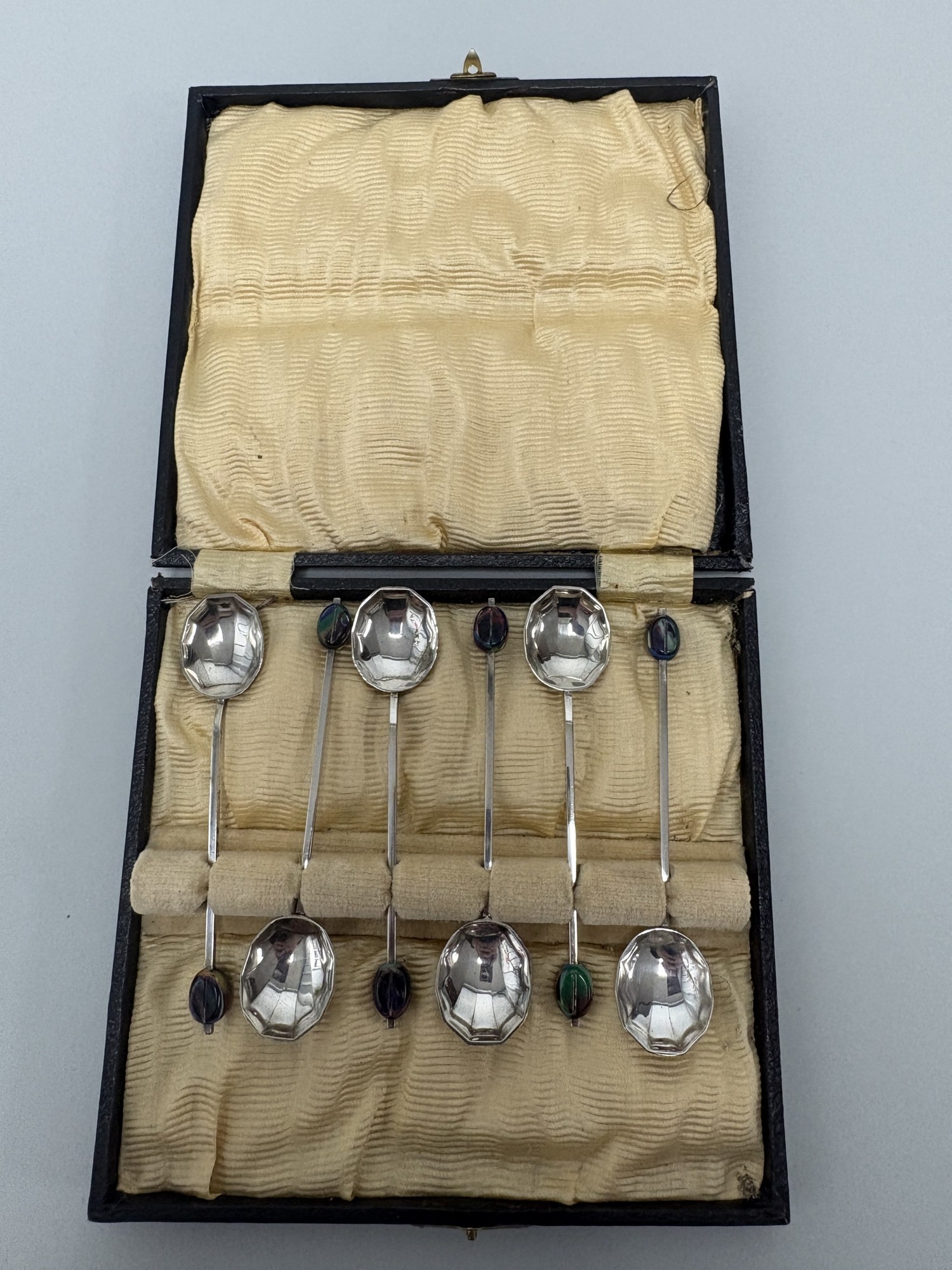 Lot 143