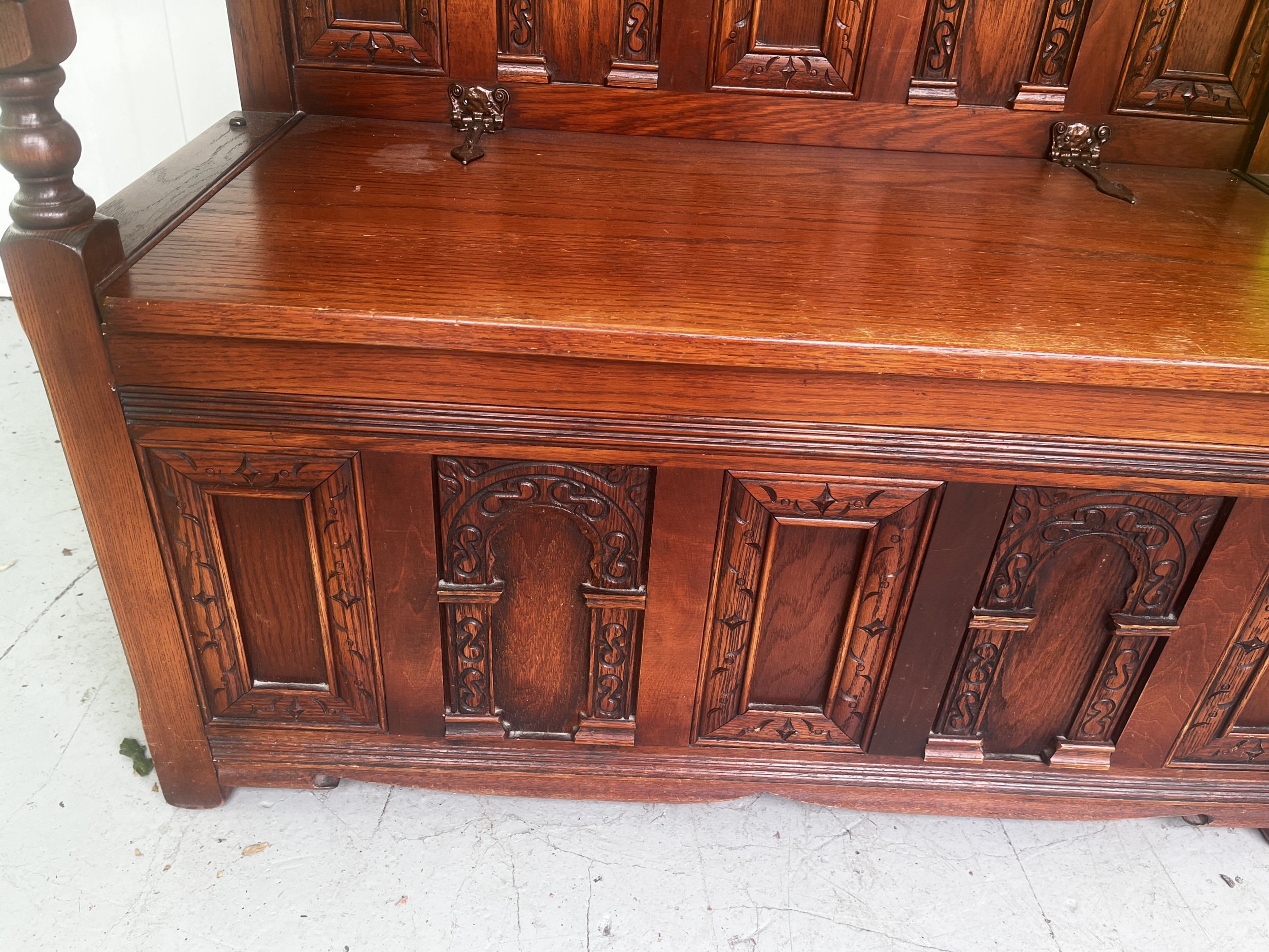 Lot 240