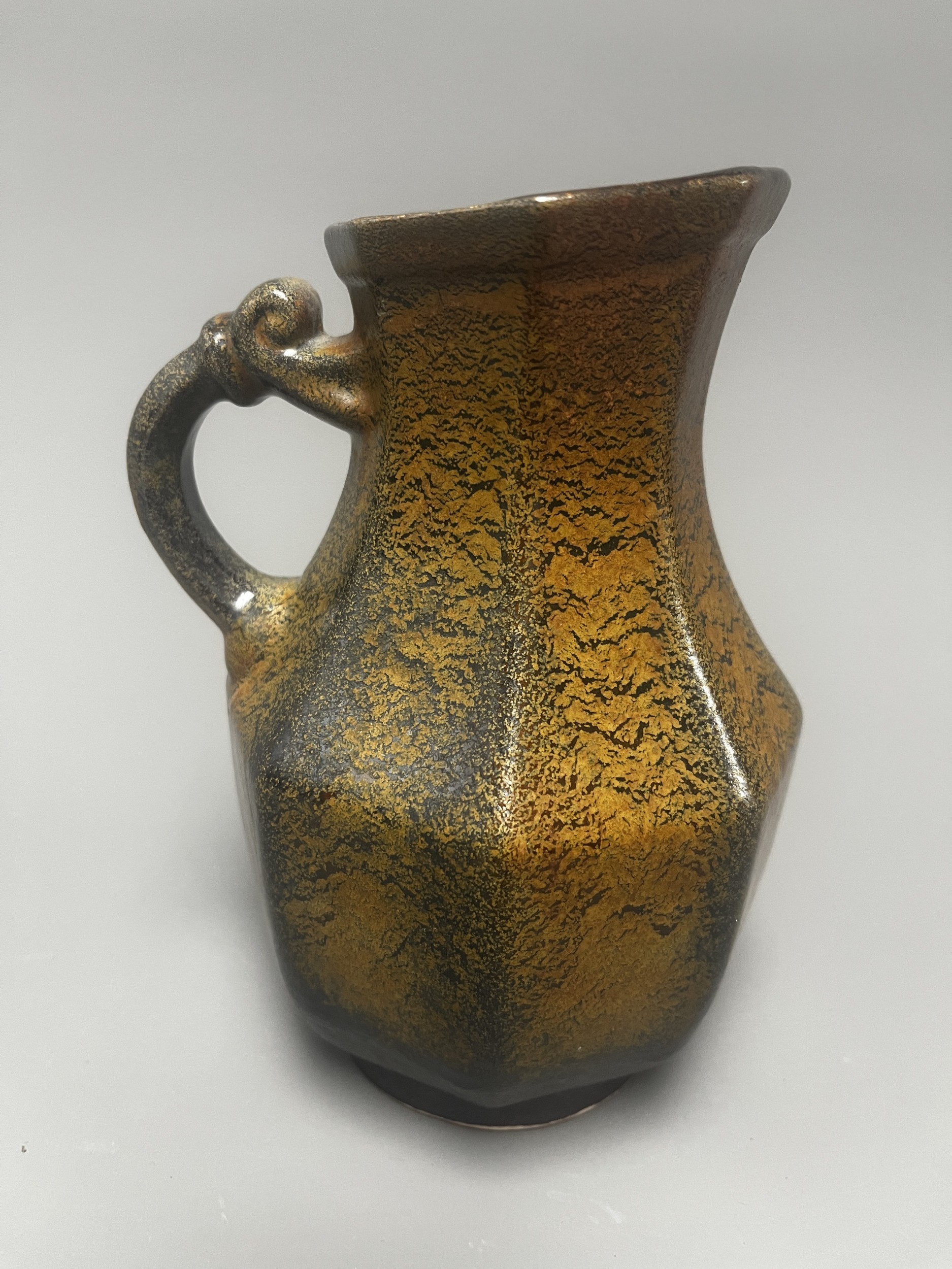 Lot 73