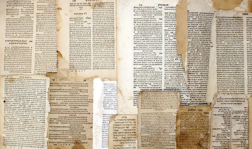 Large Collection of Leaves – Incunabula Leaves and Leaves from the 15th and 16th Centuries and More