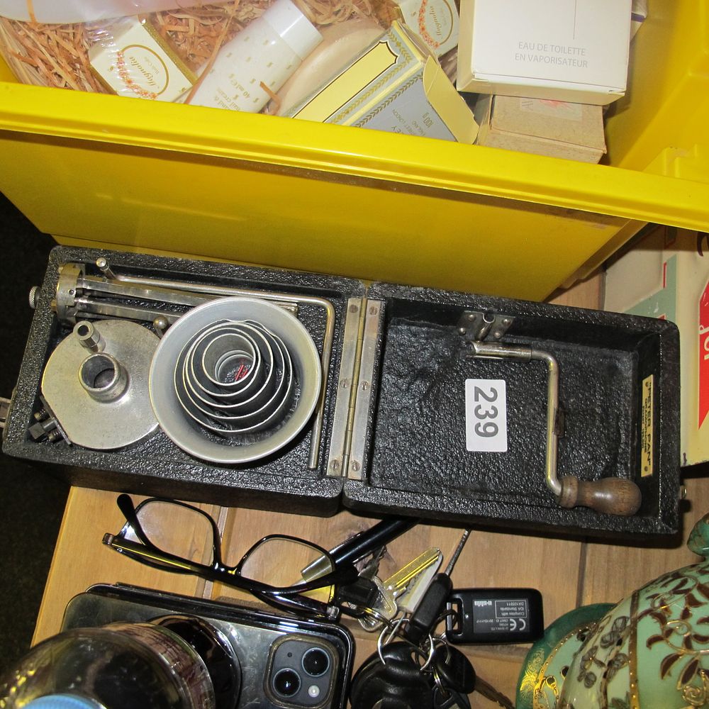 WeBuy2Auction Retford | Auction 025 | Retford Household and General Antique auction