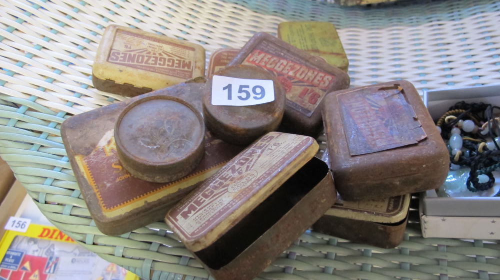 Lot 159: collection of vintage tins