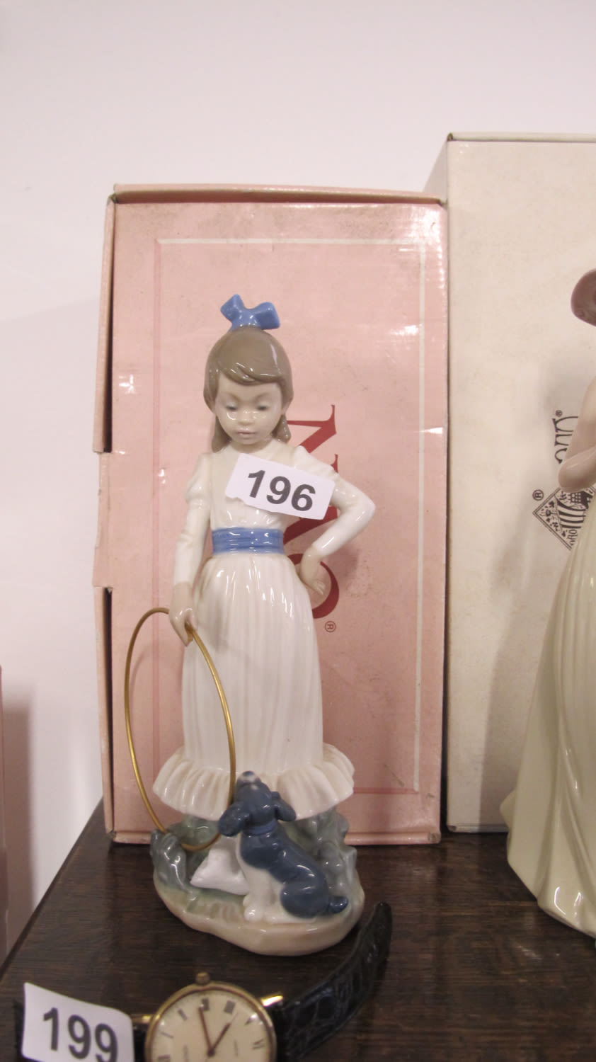 Lot 196: Nao Italian porcelain figurine