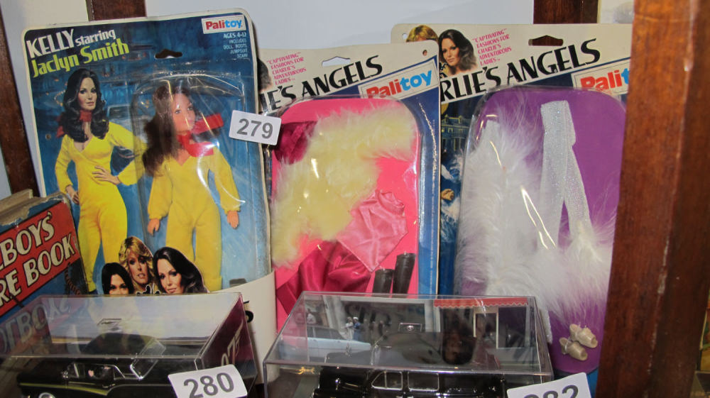 Lot 279: A collection of vintage Palitoy Charlies Angels items