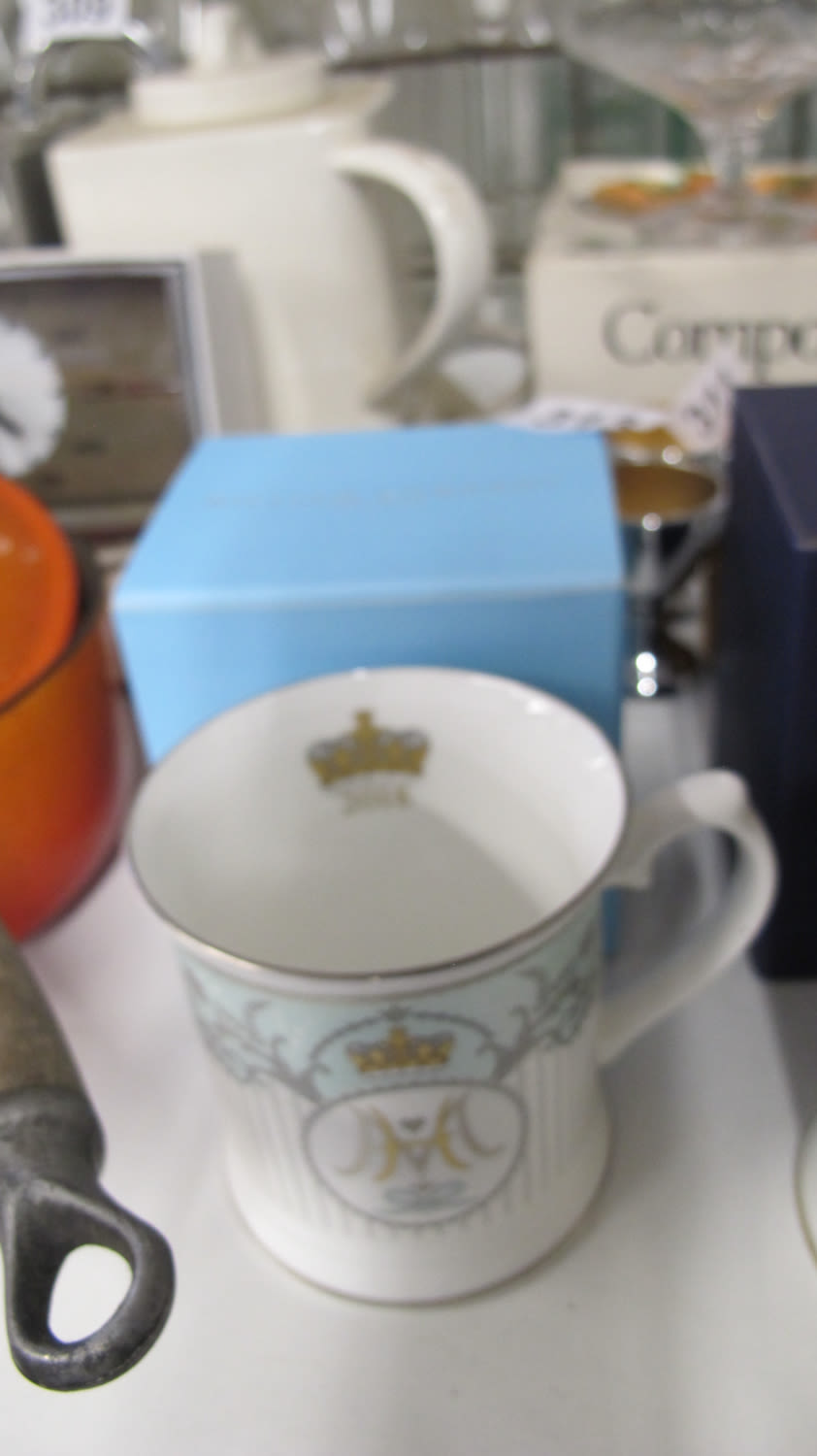 Lot 313: William Edwards fine china cup
