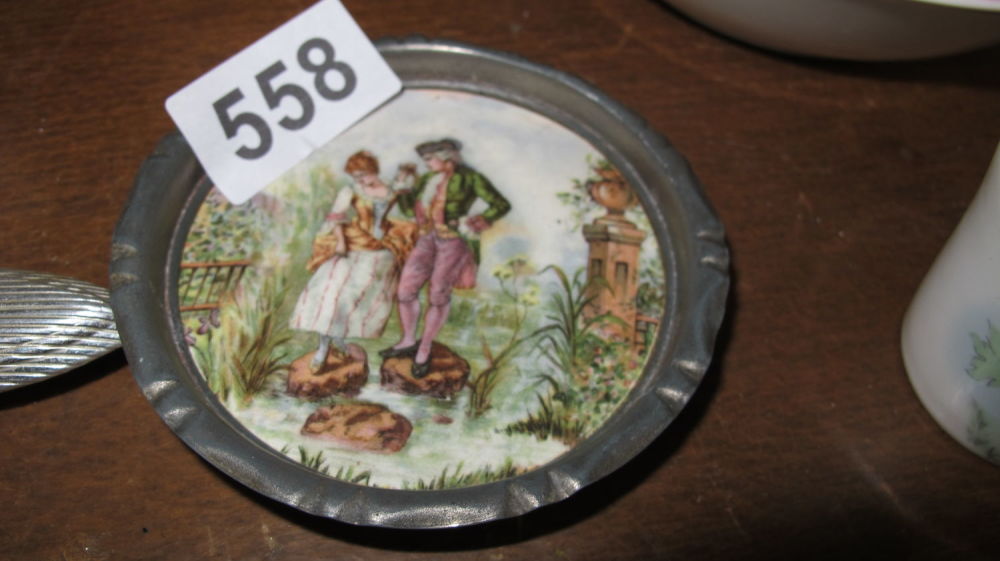 Lot 558: antique pin dish
