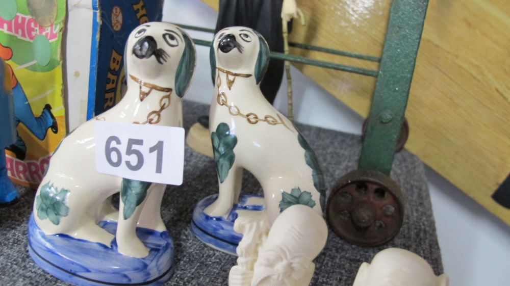 Lot 651: small ceramic pair of Staffordshire dogs ornaments
