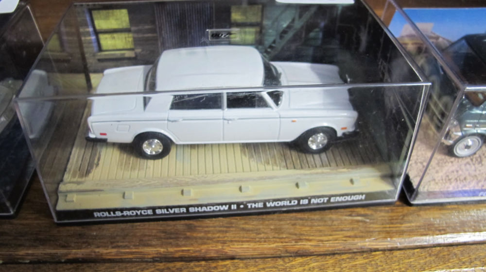 Lot 738: Fabbri Ltd 007 diecast car scale 1/43. Model:...