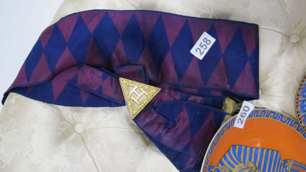 Lot 258: Masonic sash