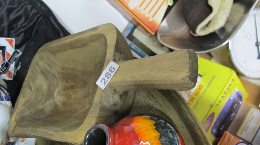 Lot 286: Malt shovel
