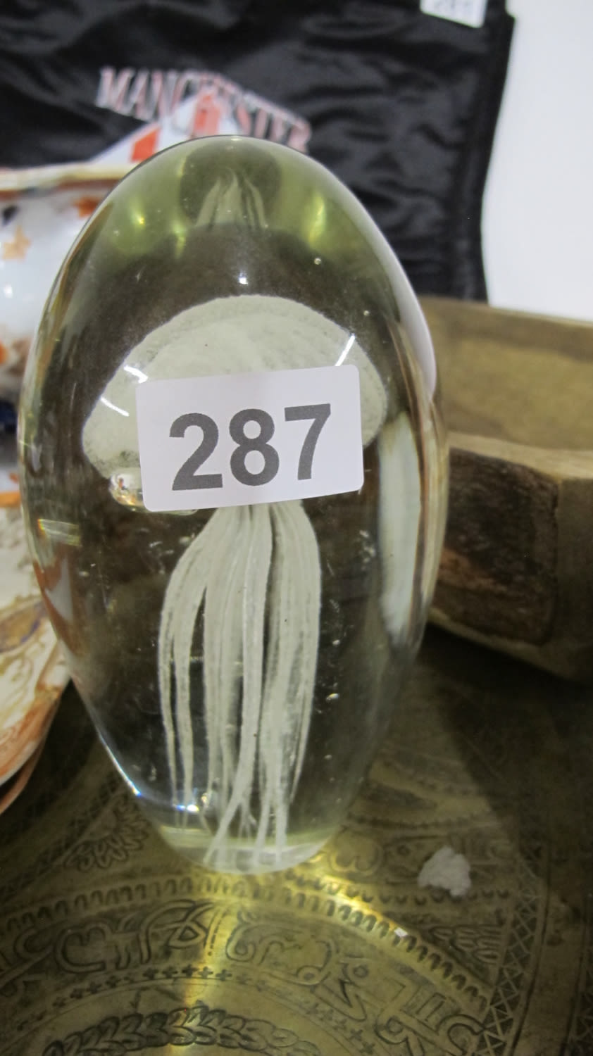 Lot 287: Jellyfish Paperweight