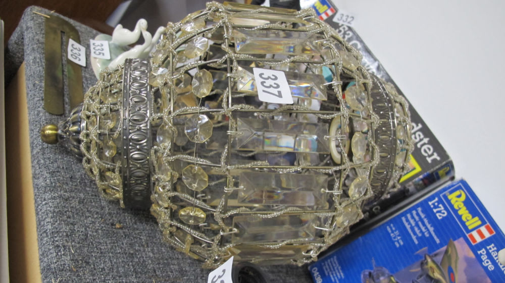 Lot 337: Ornate ceiling light