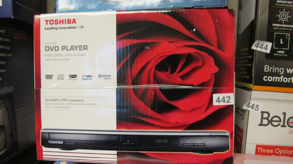 Lot 442: Boxed Toshiba dvd player