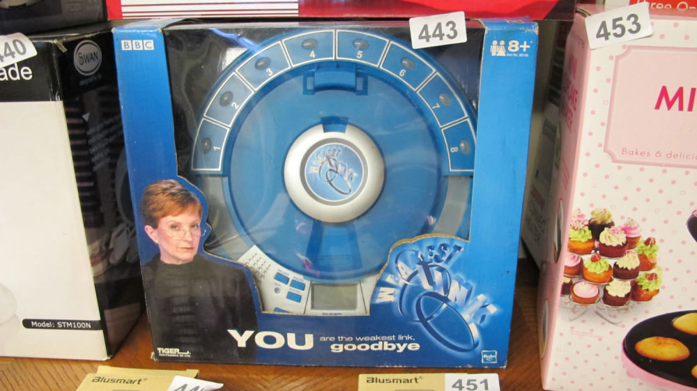 Lot 443: The Weakest Link game