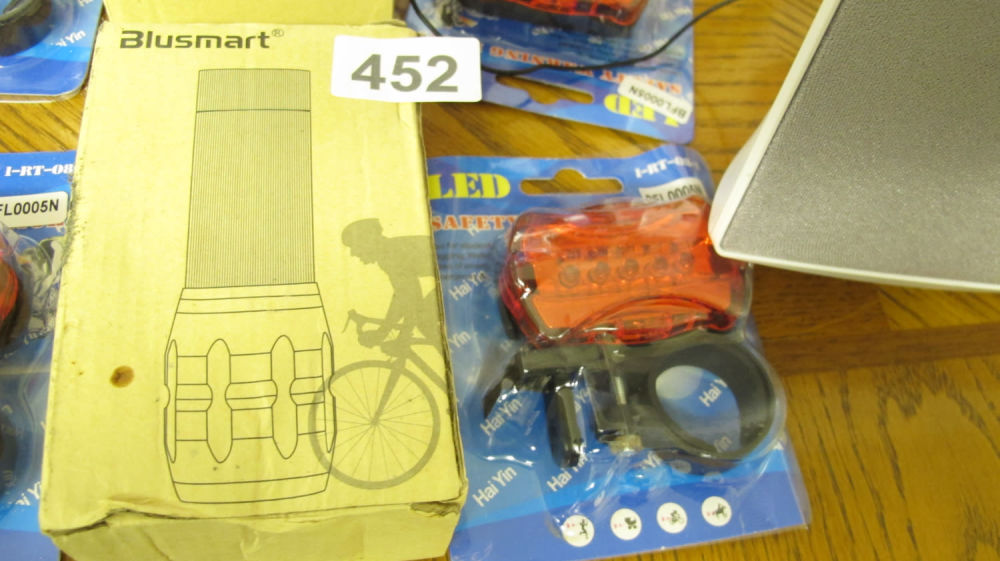 Lot 452: Bike lights