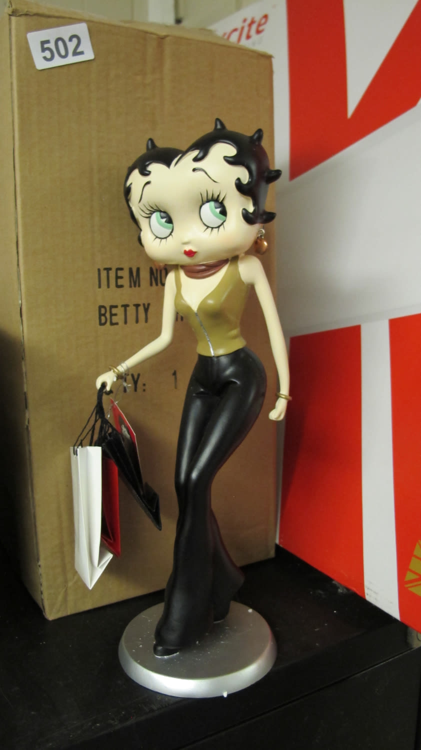 Lot 502: Betty Boop figurine