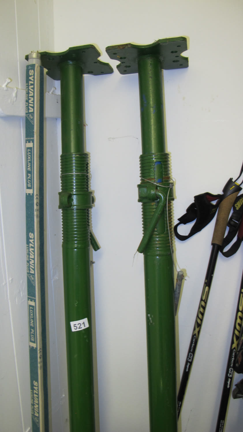 Lot 521: A pair of acco props 8 to 10...