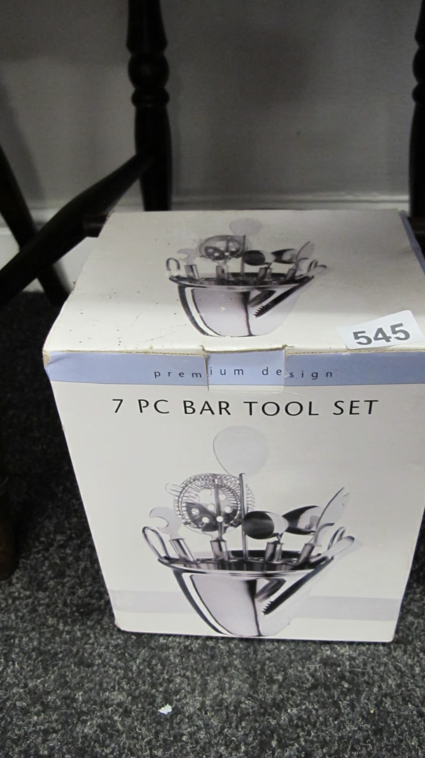 Lot 545: 7pc bar tool set