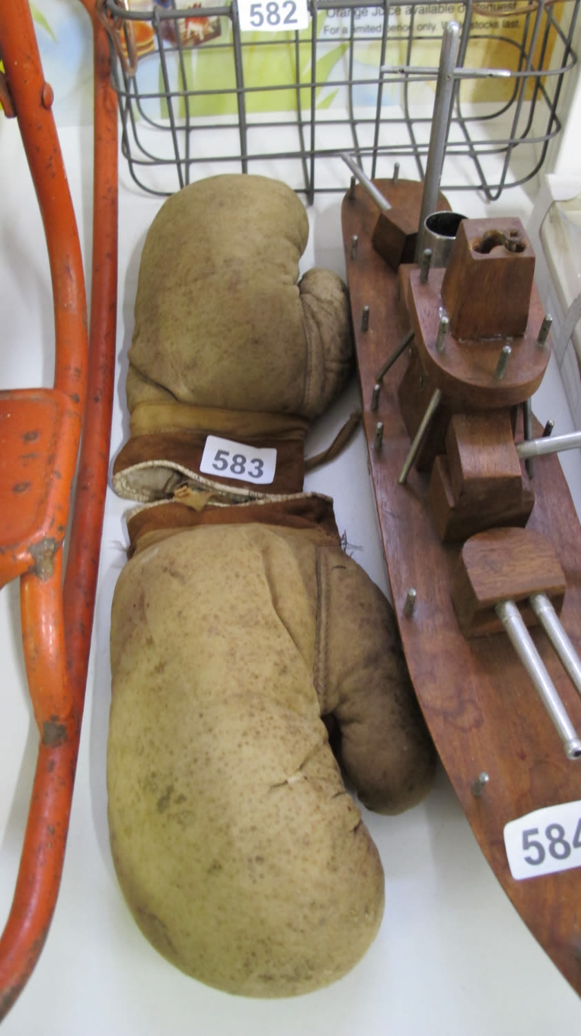 Lot 583: Vintage boxing gloves