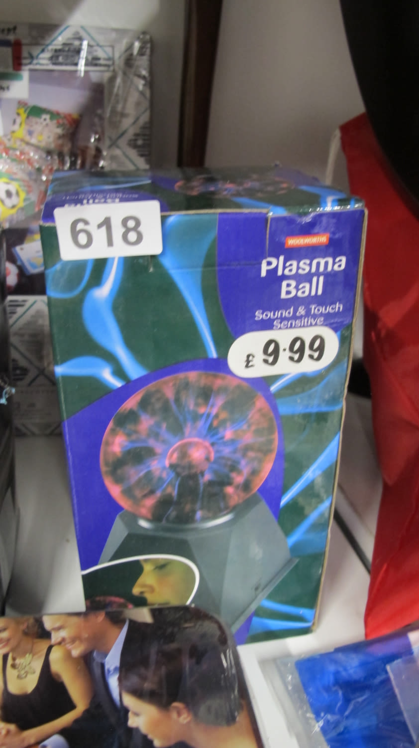 Lot 618: Boxed plasma ball