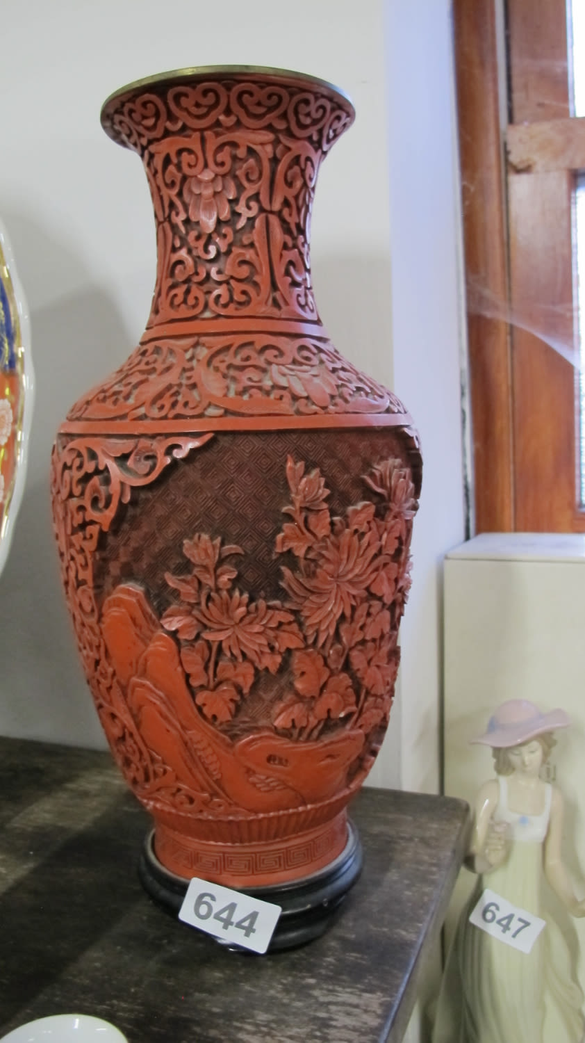 Lot 644: Cinnabar style oriental vase