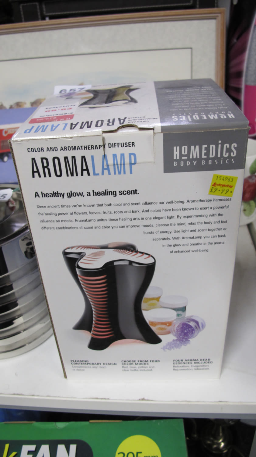 Lot 657: New Homedics Aroma lamp