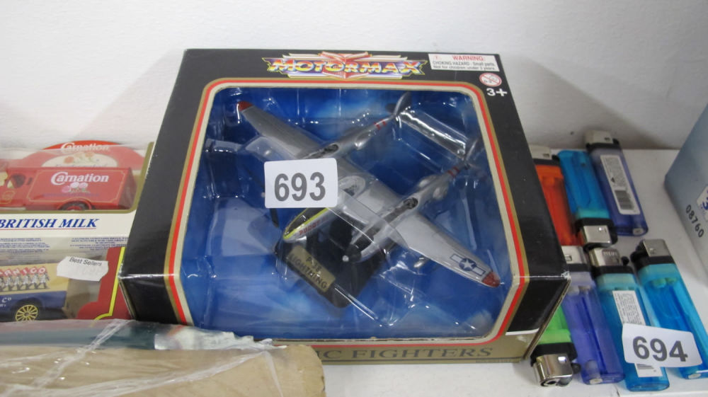 Lot 693: Boxed Motormax plane
