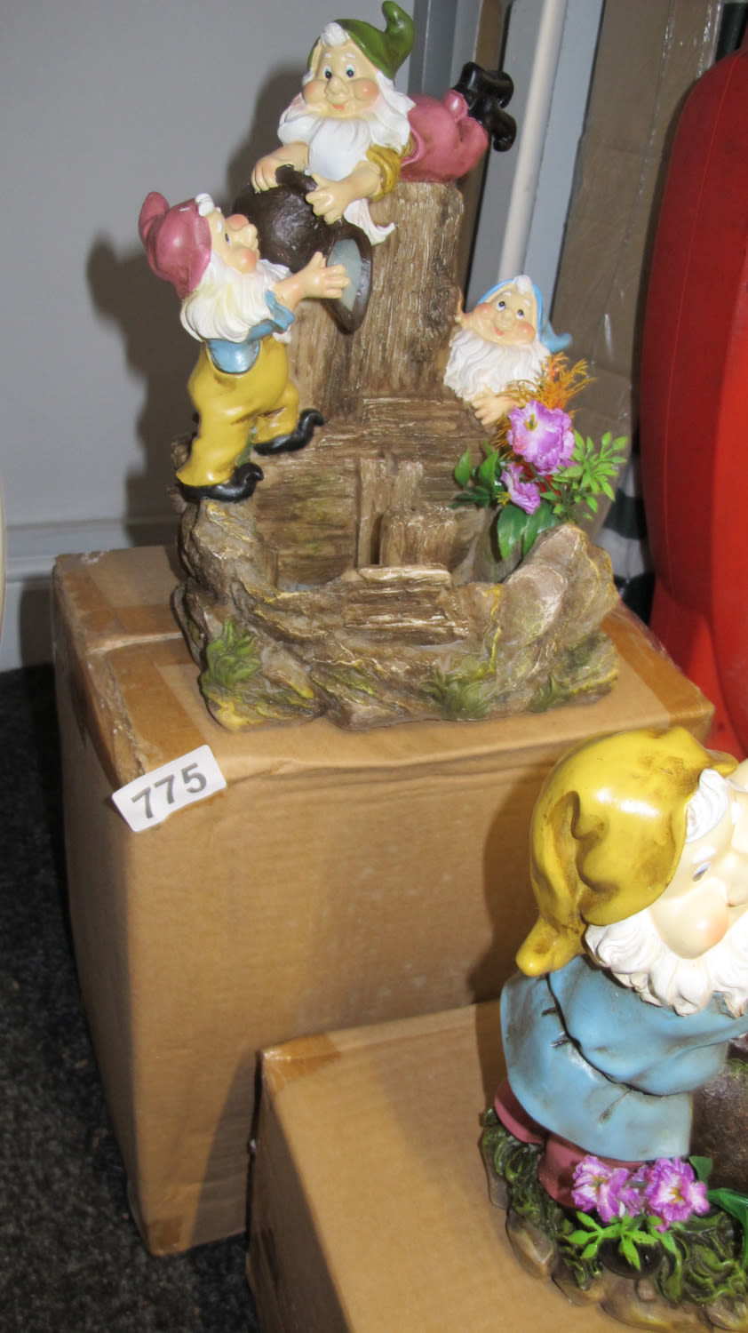 Lot 775: Water ornament