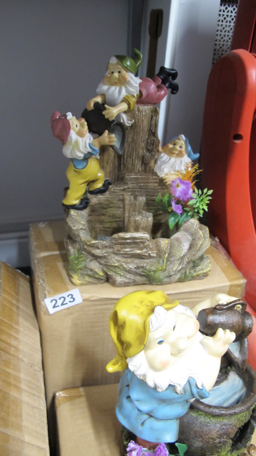 Lot 223: Boxed water fountain