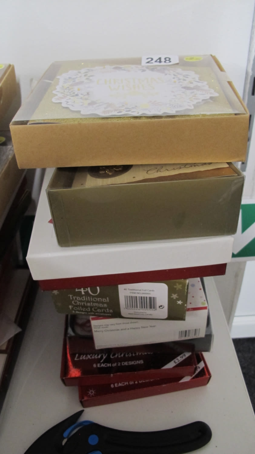 Lot 248: Large quantity of Christmas cards