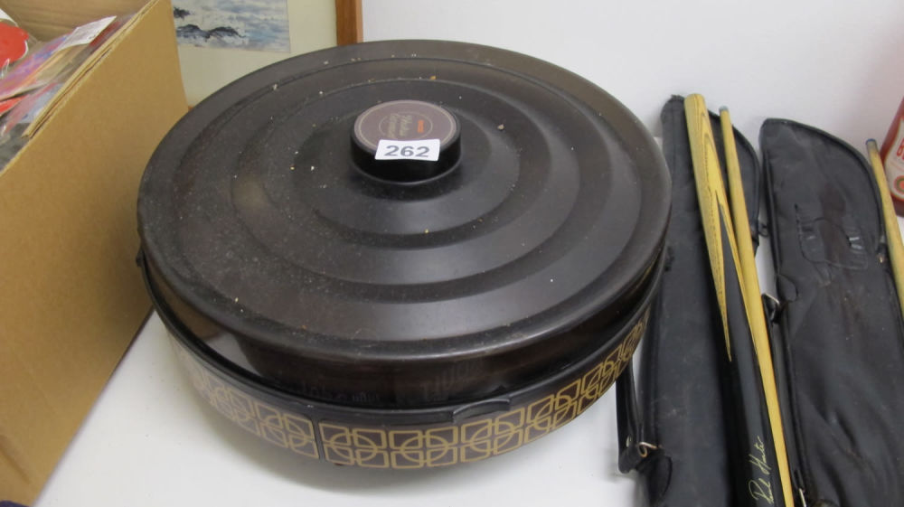 Lot 262: Vintage carousel food heater