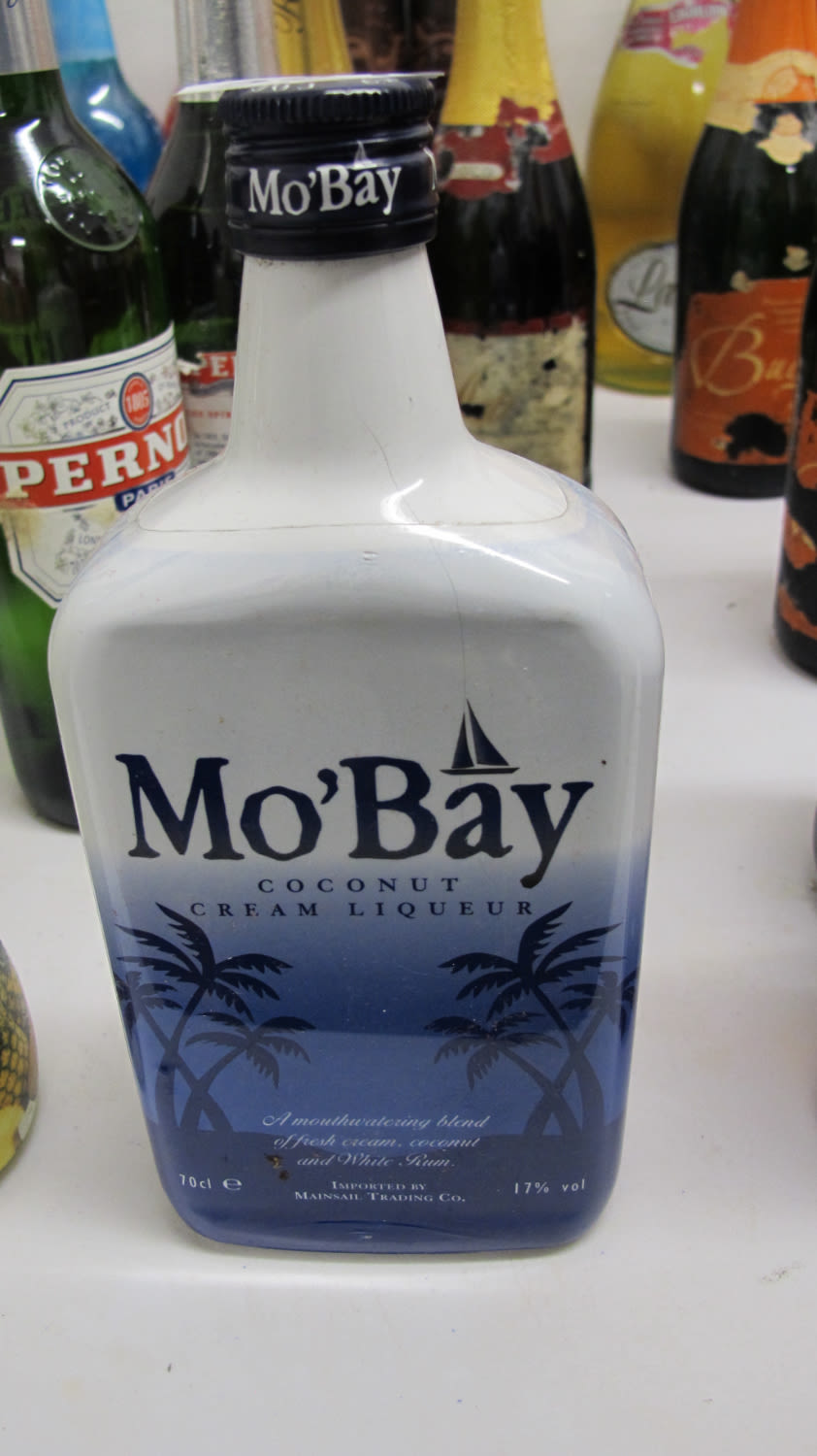 Lot 321: A bottle of Mo'bay coconut licquer