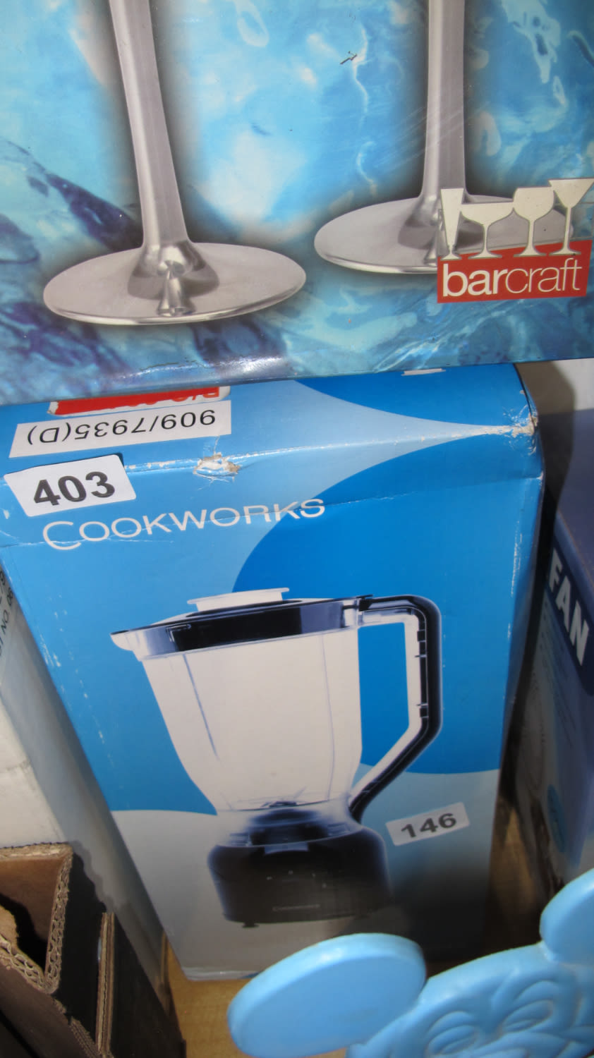Lot 403: New large Cookworks blender