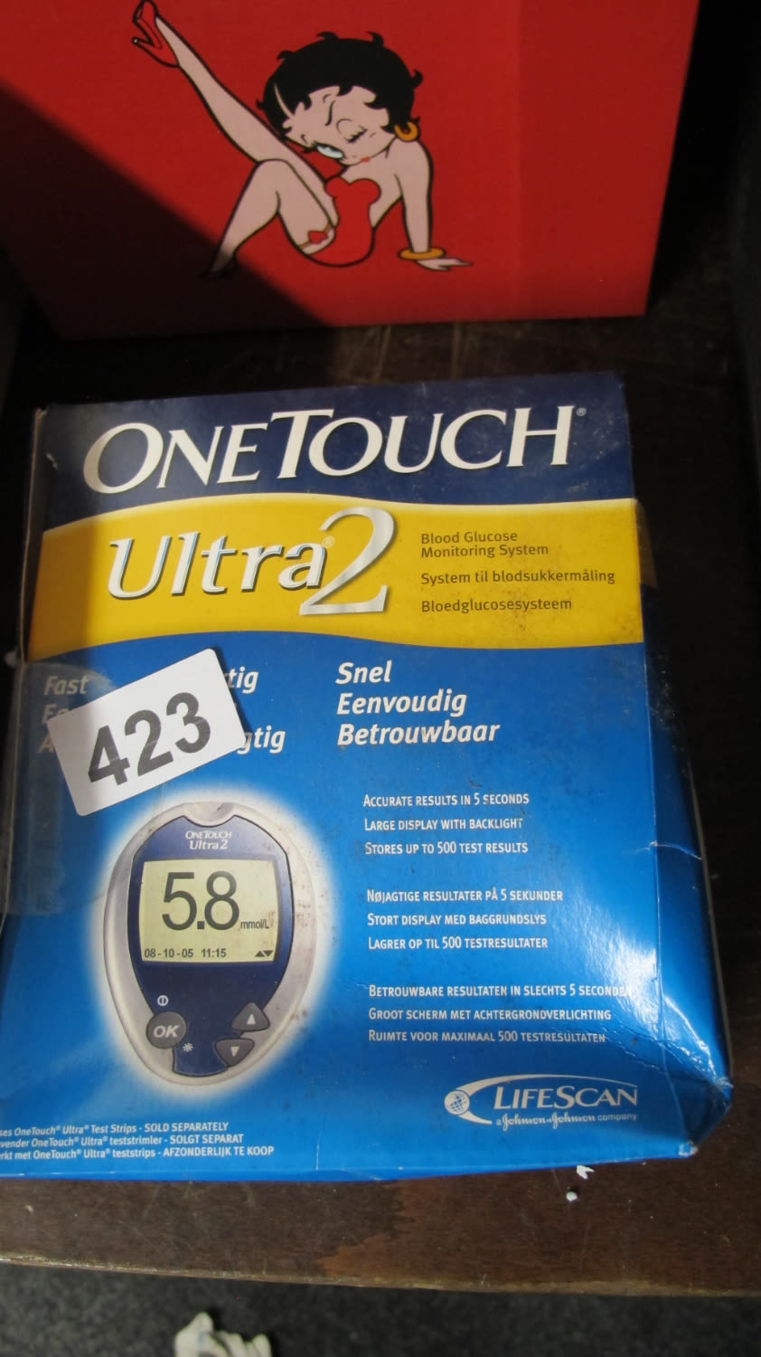 Lot 423: OneTouch blood glucose monitor