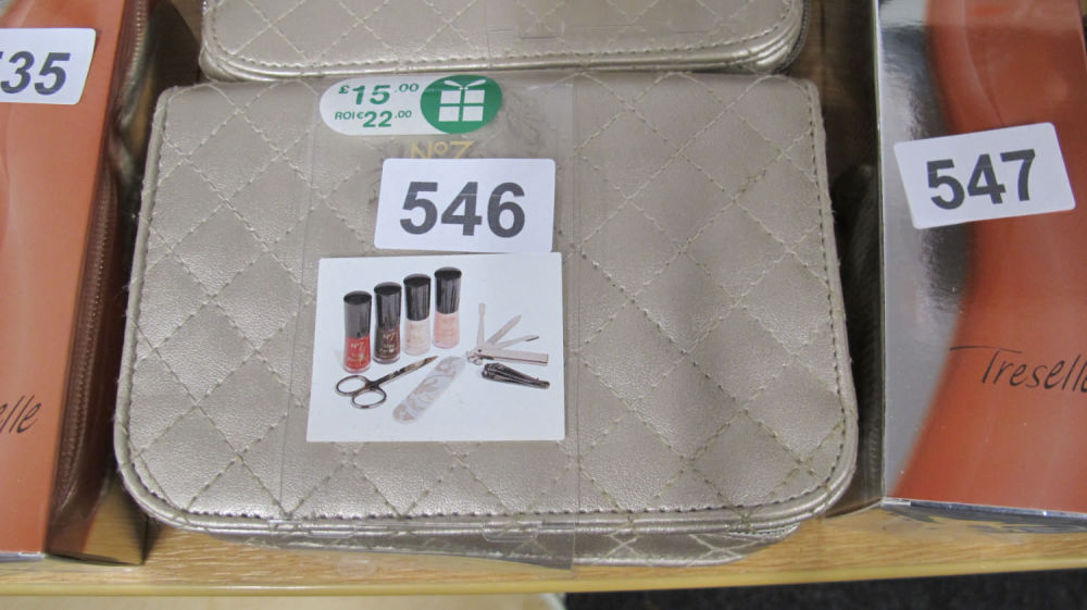 Lot 546: No7 manicure and varnish set ideal for Valentines...