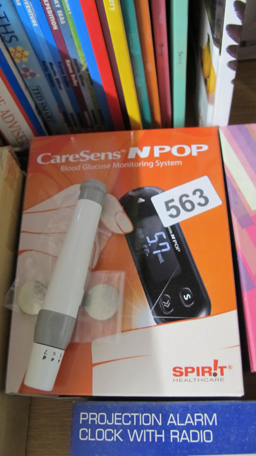 Lot 563: CarSens NPop glucose monitor