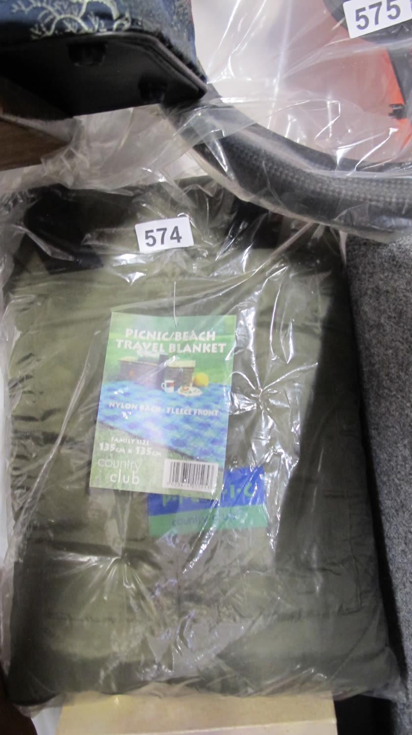 Lot 574: Picnic/beach fold away blanket 