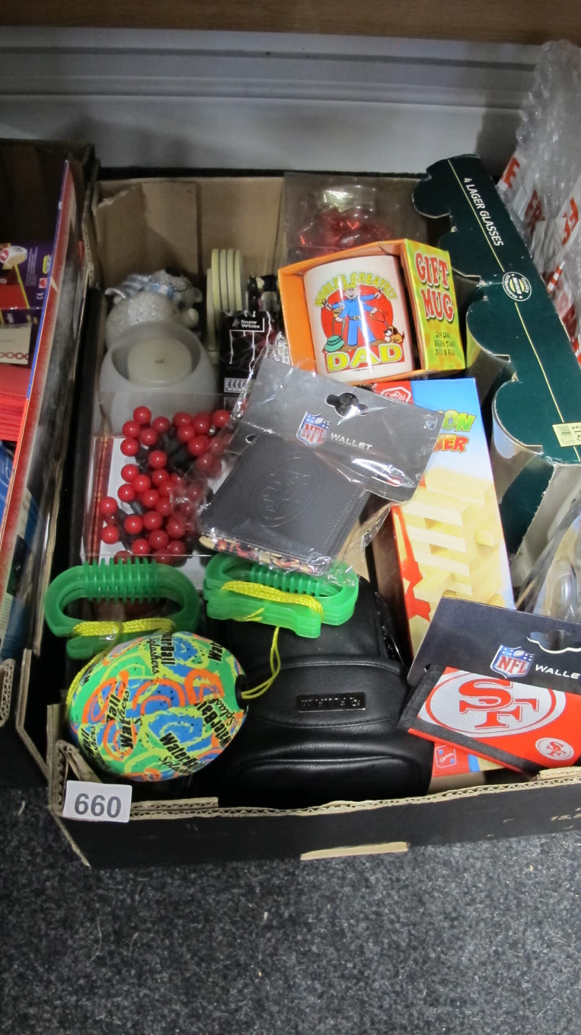 Lot 660: Box of misc new goods