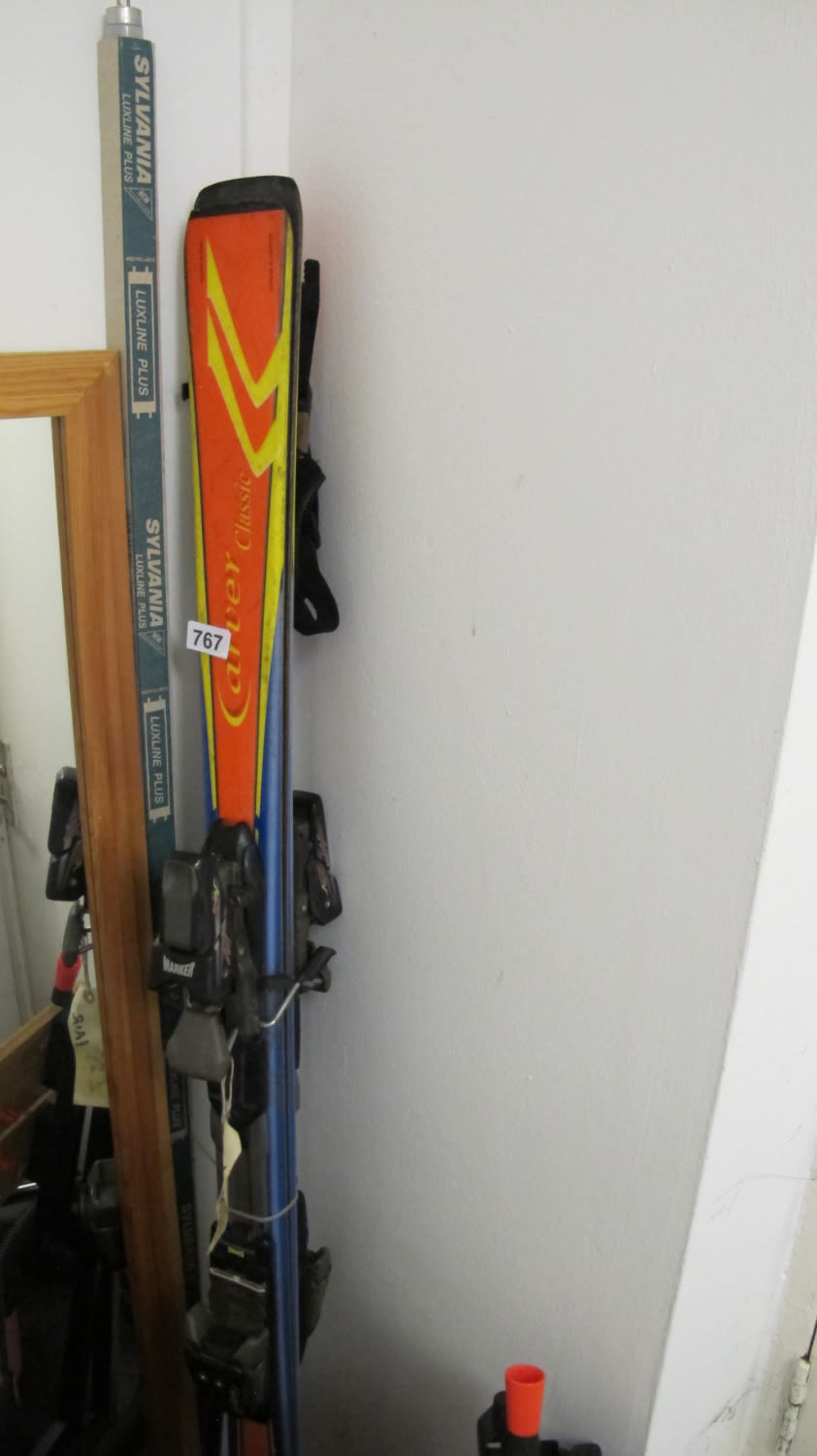 Lot 767: Carver classic skis