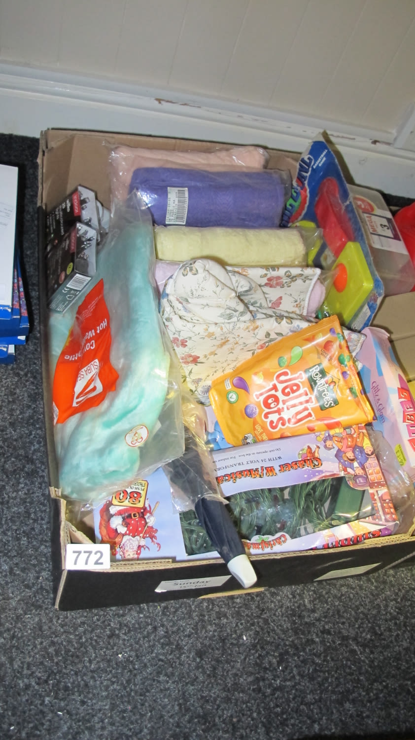 Lot 772: Box of misc new goods