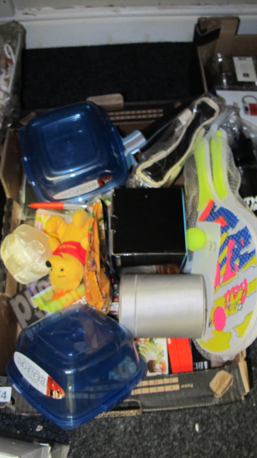 Lot 774: Box of misc new goods