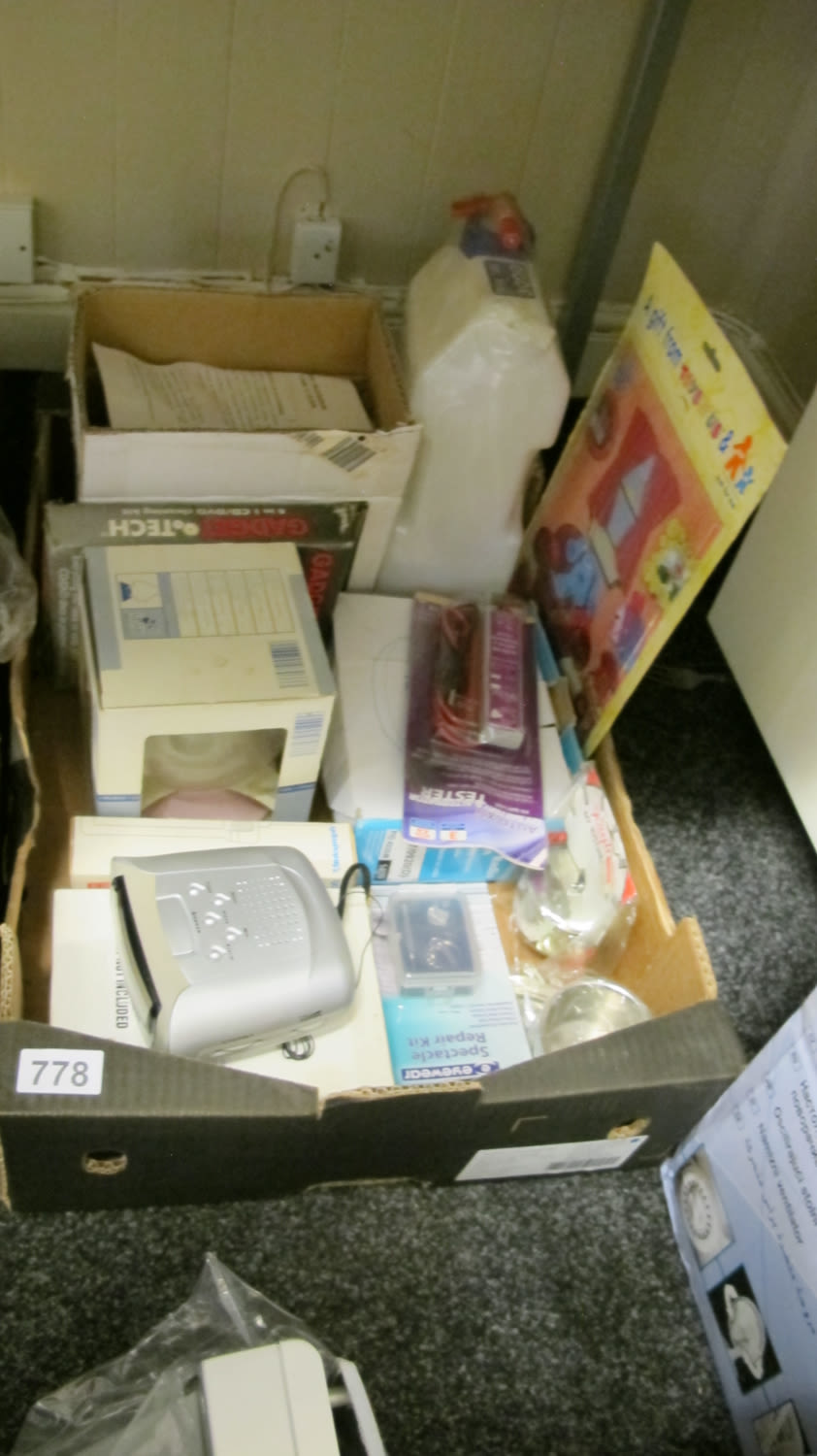 Lot 778: Box of misc new goods